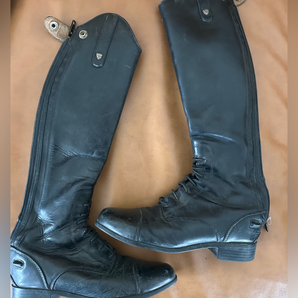 Girls Ariat tall English boots. Size 3, X slim calf. Broken in but not abused.